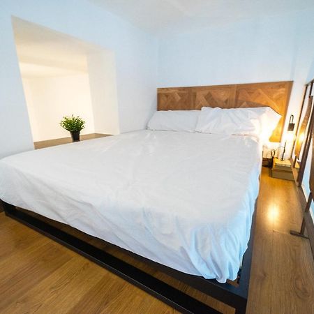 Singular Apartamento En Delicias By Bebalmy Madrid Exteriör bild